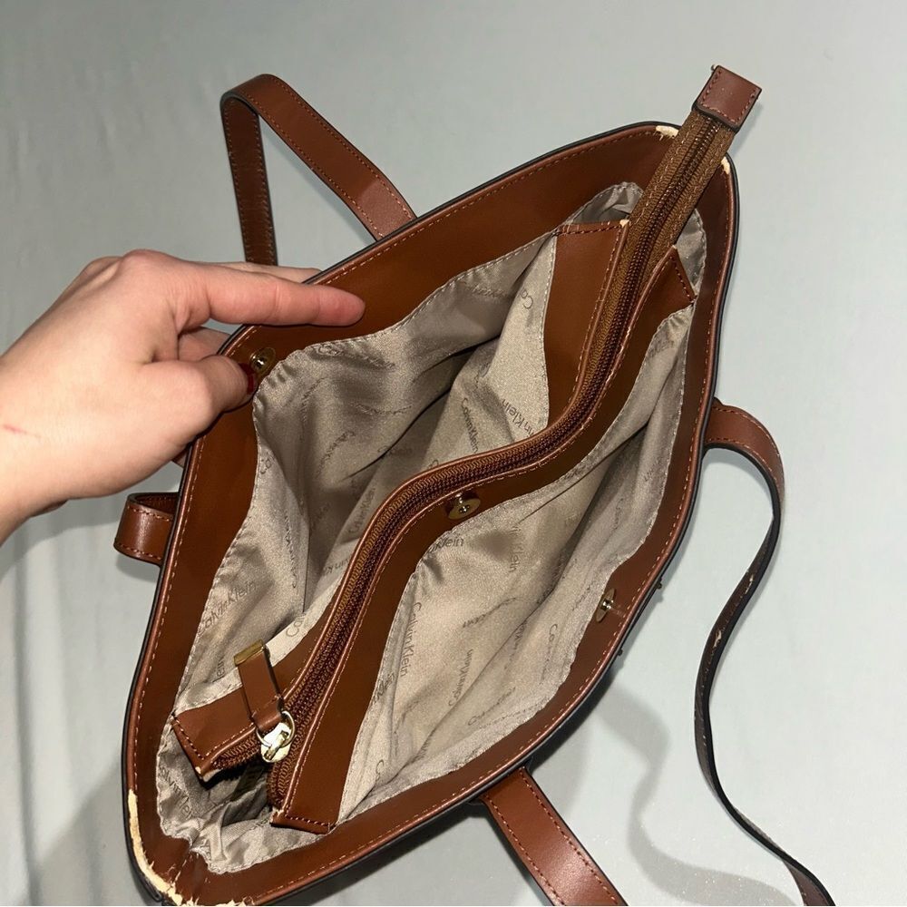 Calvin Klein Navy Blue & Brown Leather Purse​​ - Picture 8 of 11